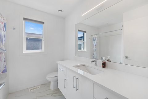 1265PondsAve,Kelowna(33of45)