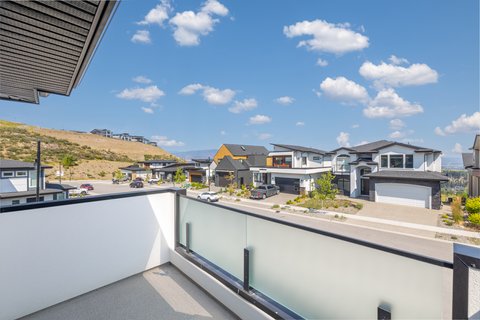 1265PondsAve,Kelowna(24of45)