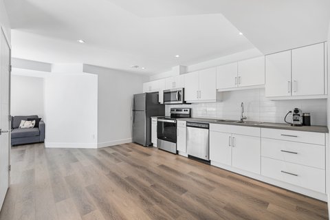 1265PondsAve,Kelowna(36of45)