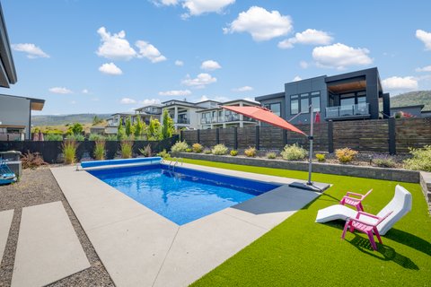 1265PondsAve,Kelowna(16of45)