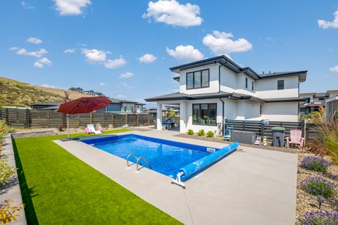 1265PondsAve,Kelowna(18of45)